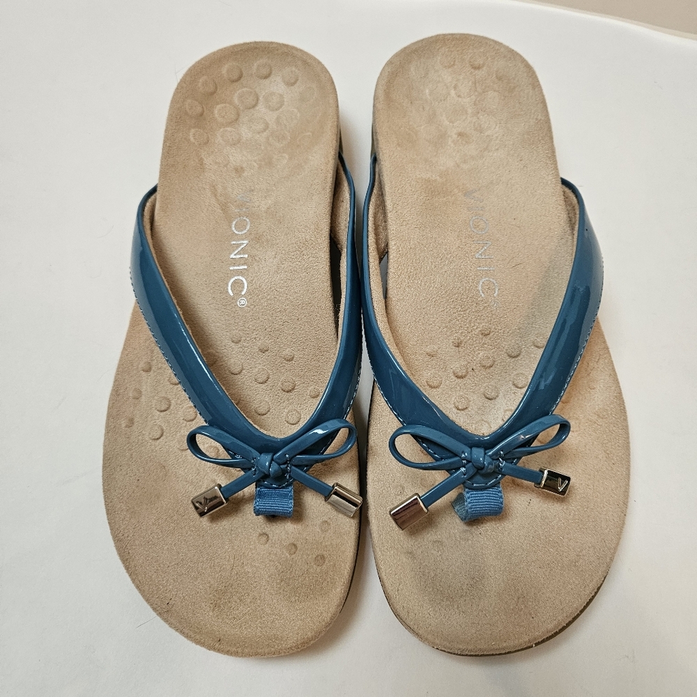 Vionic Sandal Bella Blue Thong Flip Flop Size 6.5 Orthopedic Patent Leather - Picture 3 of 11